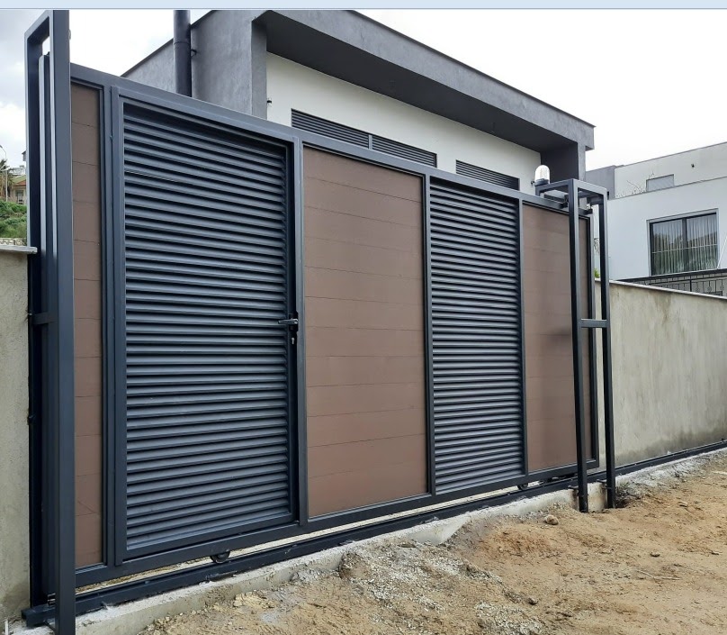 Modern Gizlilik Kapisi